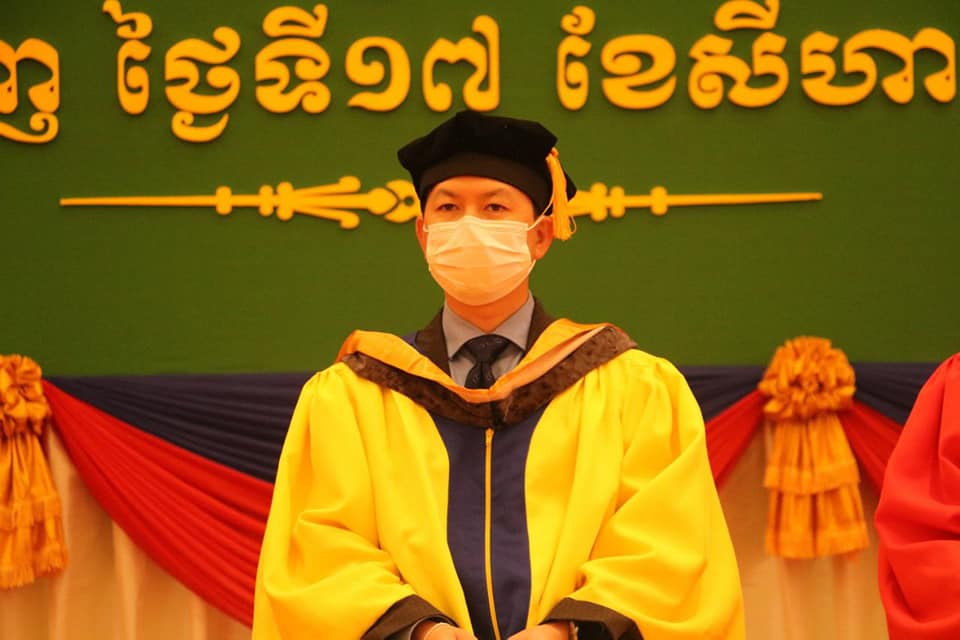 សូមអបអរសាទរដល់និស្សិតជ័យលាភីថ្នាក់បរិញ្ញាបត្ររង បរិញ្ញាបត្រ និងបរិញ្ញាបត្រជាន់ខ្ពស់ នៃសាកលវិទ្យាល័យពុទ្ធិសាស្រ្ត